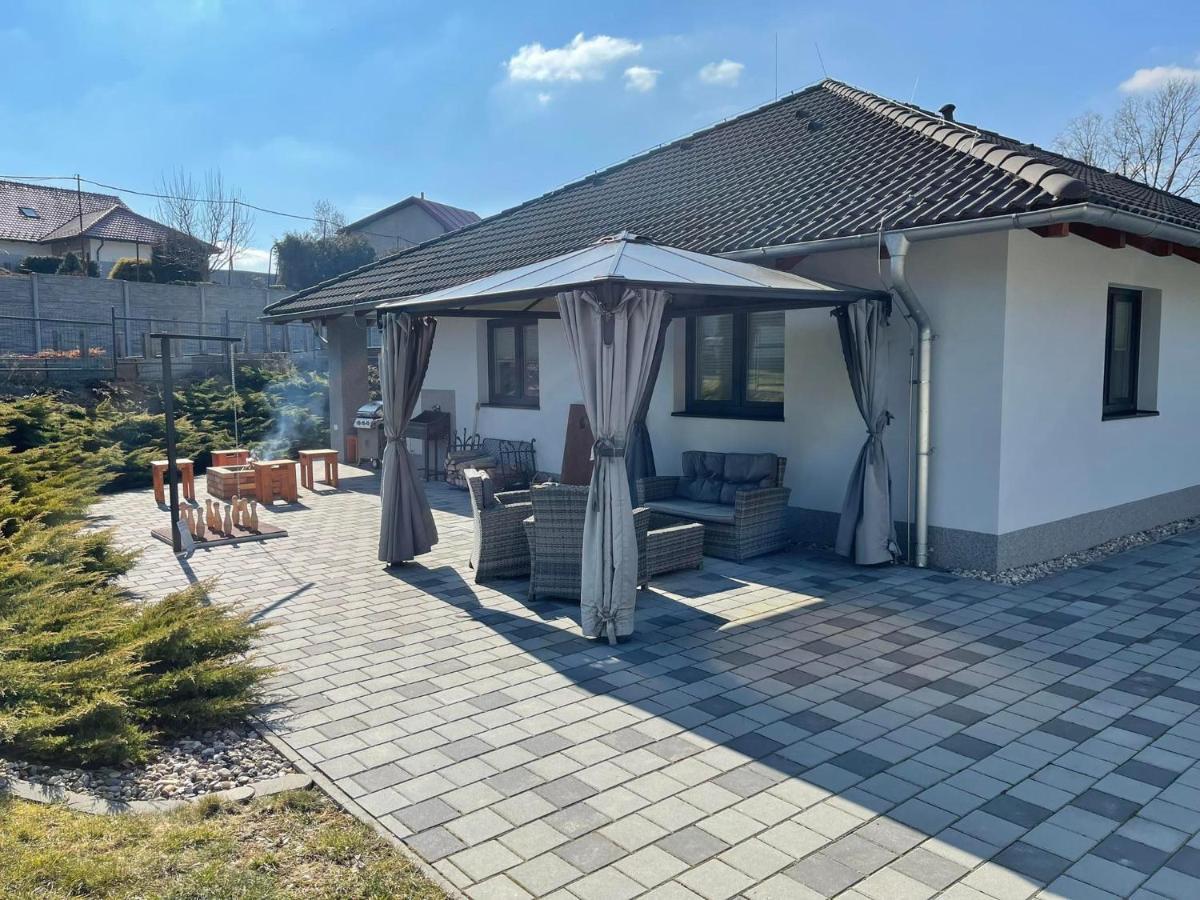 Apartmany A Wellness Vmal Skuteč Extérieur photo